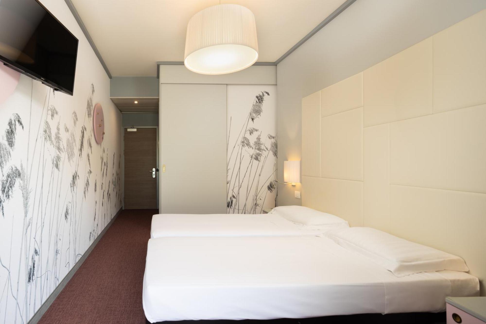 Hotel La Perla - Bike Hotel Γκάρντα Εξωτερικό φωτογραφία