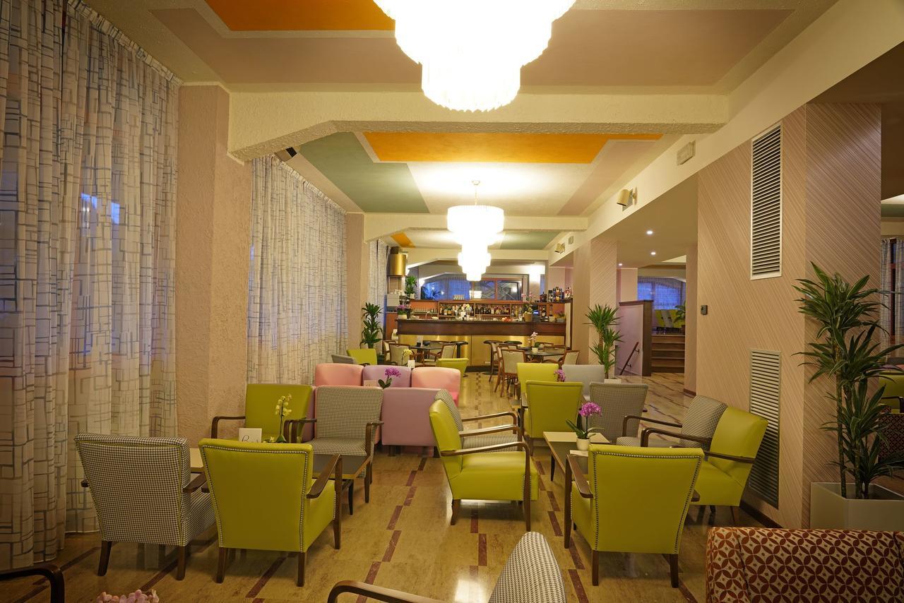 Hotel La Perla - Bike Hotel Γκάρντα Εξωτερικό φωτογραφία