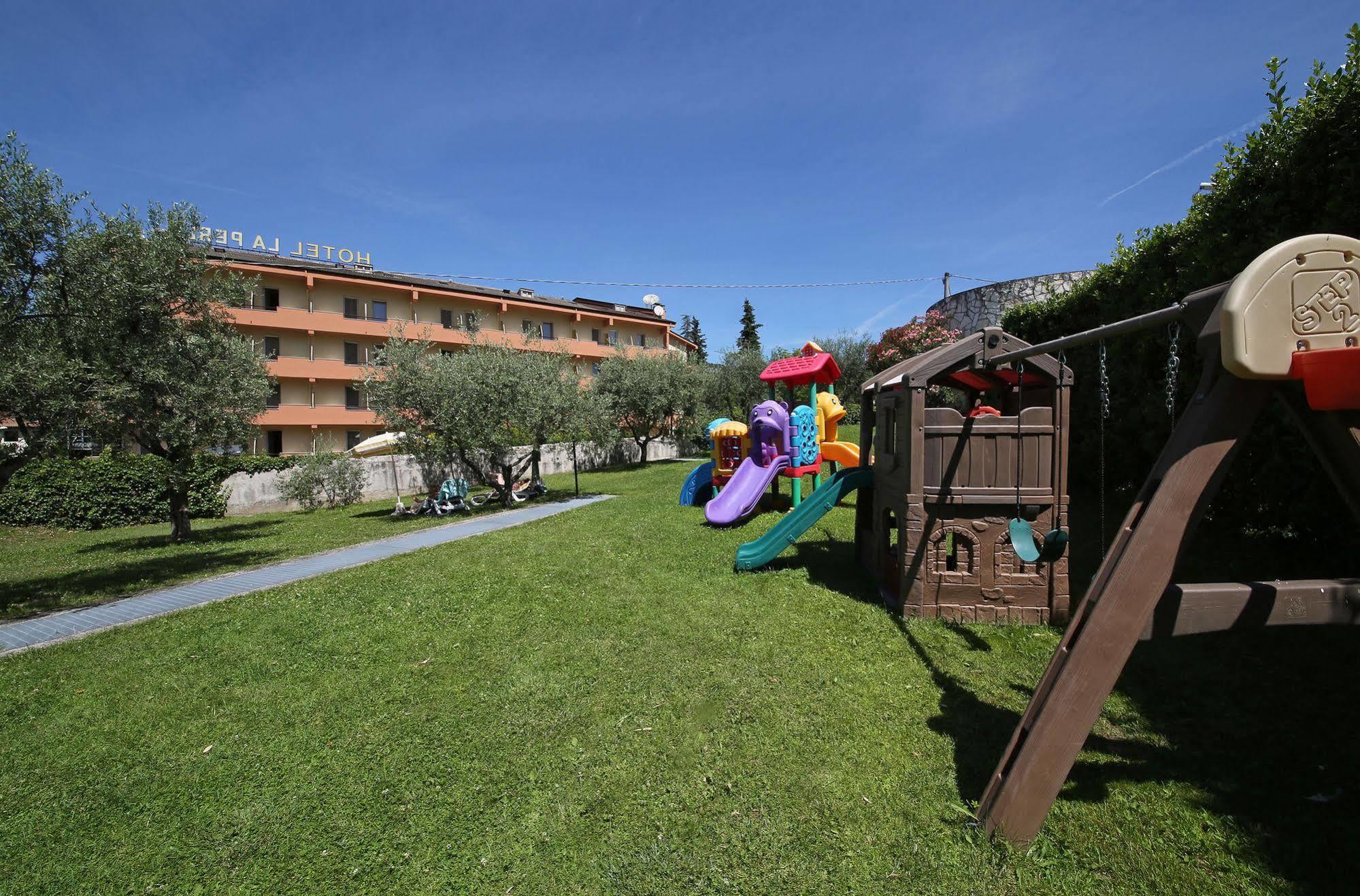 Hotel La Perla - Bike Hotel Γκάρντα Εξωτερικό φωτογραφία